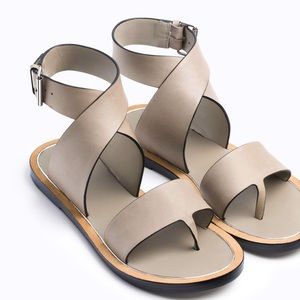 Vince Mailin Sandal in Pumice